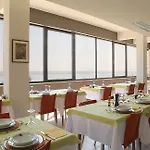 Hotel Caravel