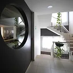 Отель Caravel 3*