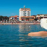 Caravel Отель 3*