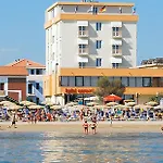 Caravel Hotel Marotta