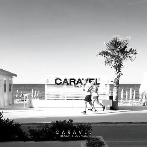 Caravel Hotel