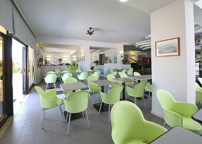 Hotel Caravel Marotta