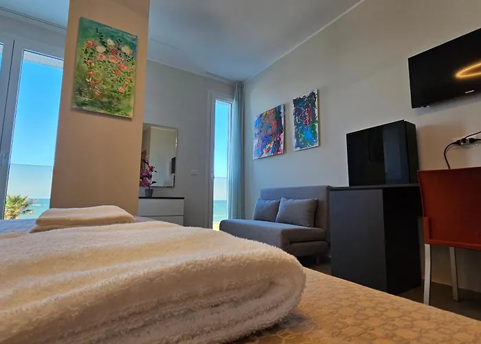 Hotel Caravel Marotta